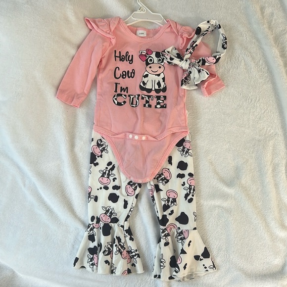 Other - Holy Cow I’m Cute 3 piece outfit